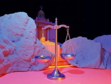 Der Besuch der alten Dame: Besuchderaltendame D2518d64