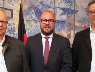 Kreistag konstituiert sich: Kreistag Clip E3043285