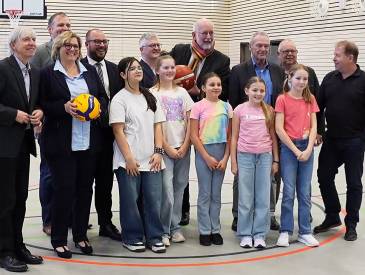 Investition in Bewegung: Sporthalle Clip 4dbb0f73