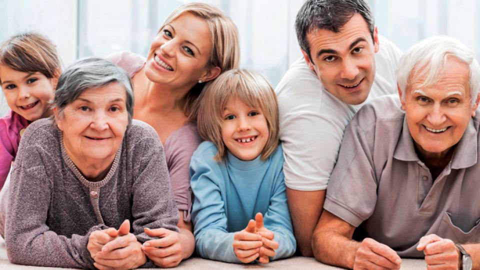 Familie statt Seniorenheim: Senioren Familie Talk E58a5558