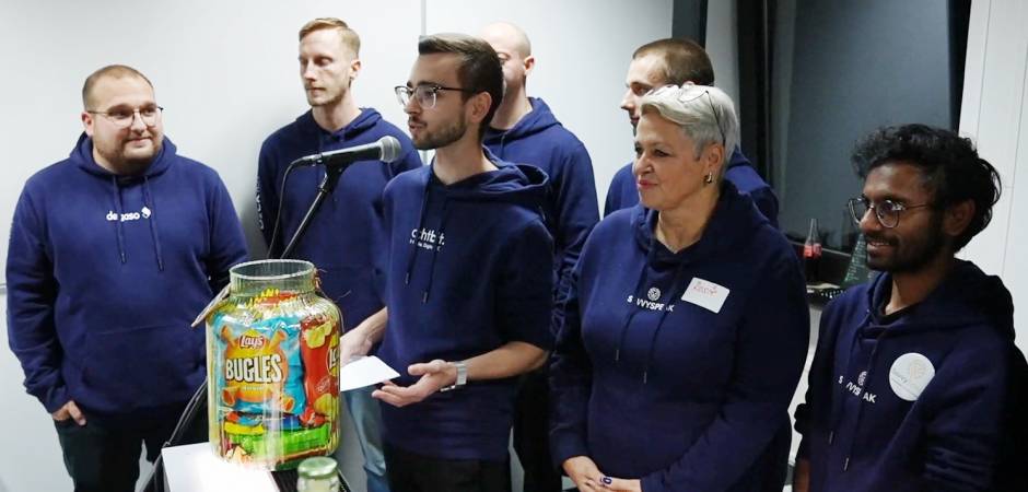 Opening auf DECK 101: Deck Clip F27cb077