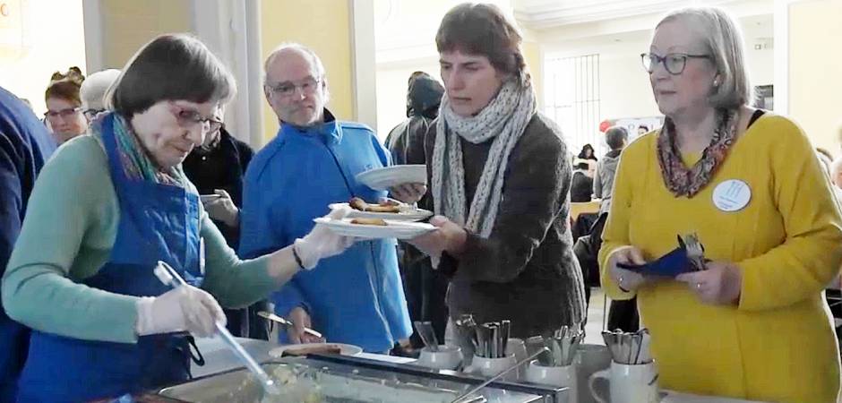 Gemeinsam isst besser: Vesperkirche Clip D3ac0ee4