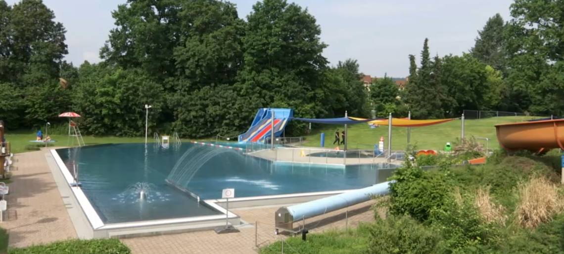 Sommer kann kommen: Grab Freibad Ae541baf