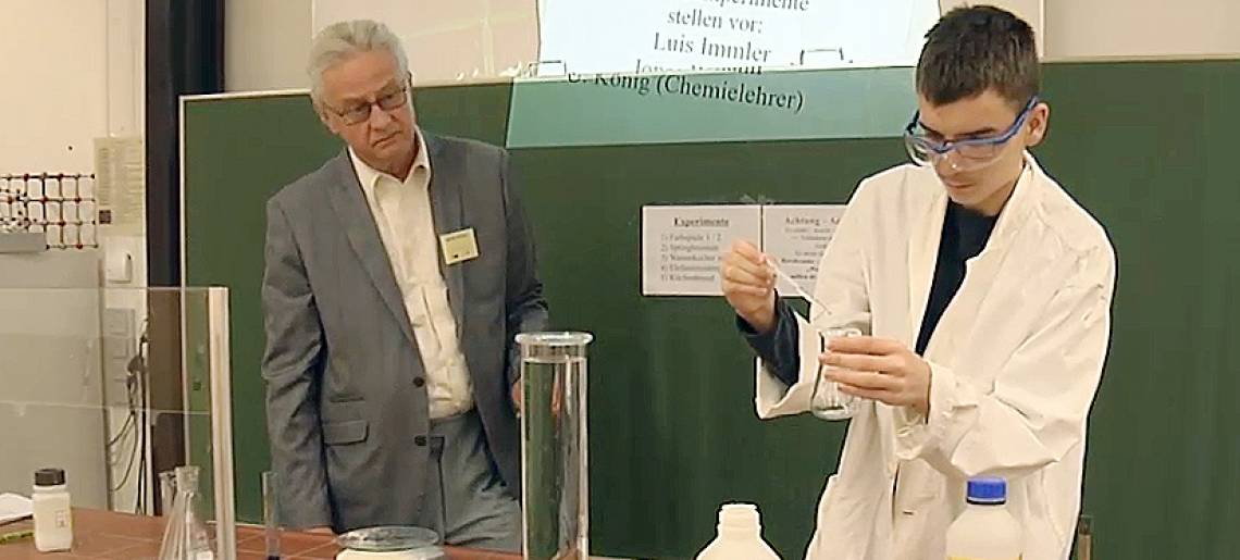 60 Jahre Schulgeschichte: Rsnec60 Clip 6b5f7322