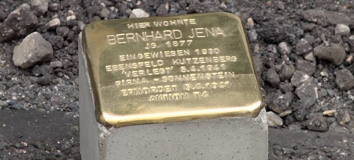 Stolpersteine für Neustadt: Stolpersteine Nec 2d42bf30